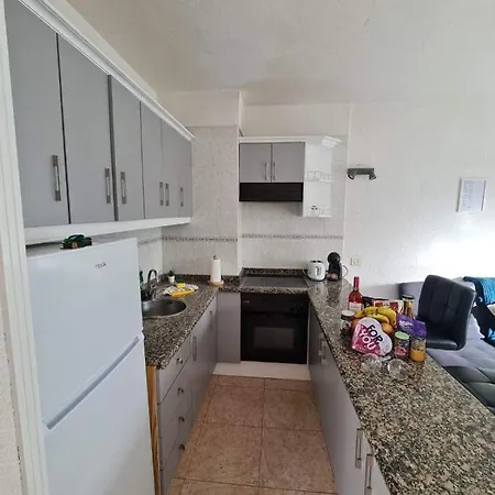 Floritas, Playa De Americas Apartment